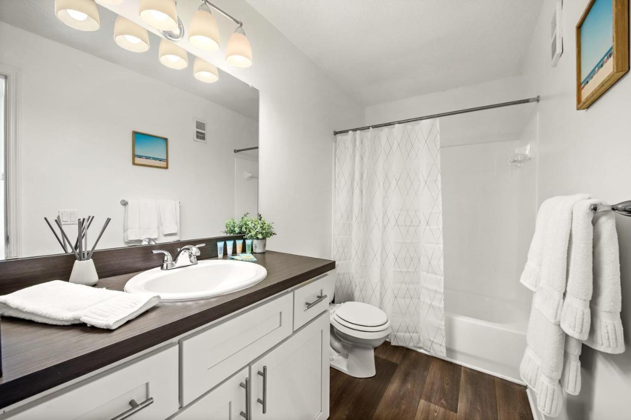 Ferienwohnung Viagem Stylish 1Br With Balcony Pool Gym Bradenton Exterior foto