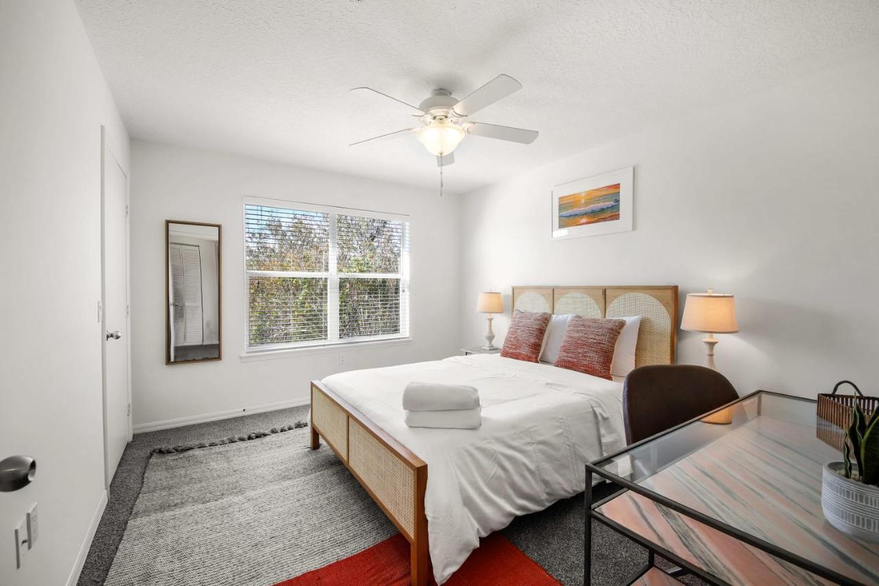Ferienwohnung Viagem Stylish 1Br With Balcony Pool Gym Bradenton Exterior foto